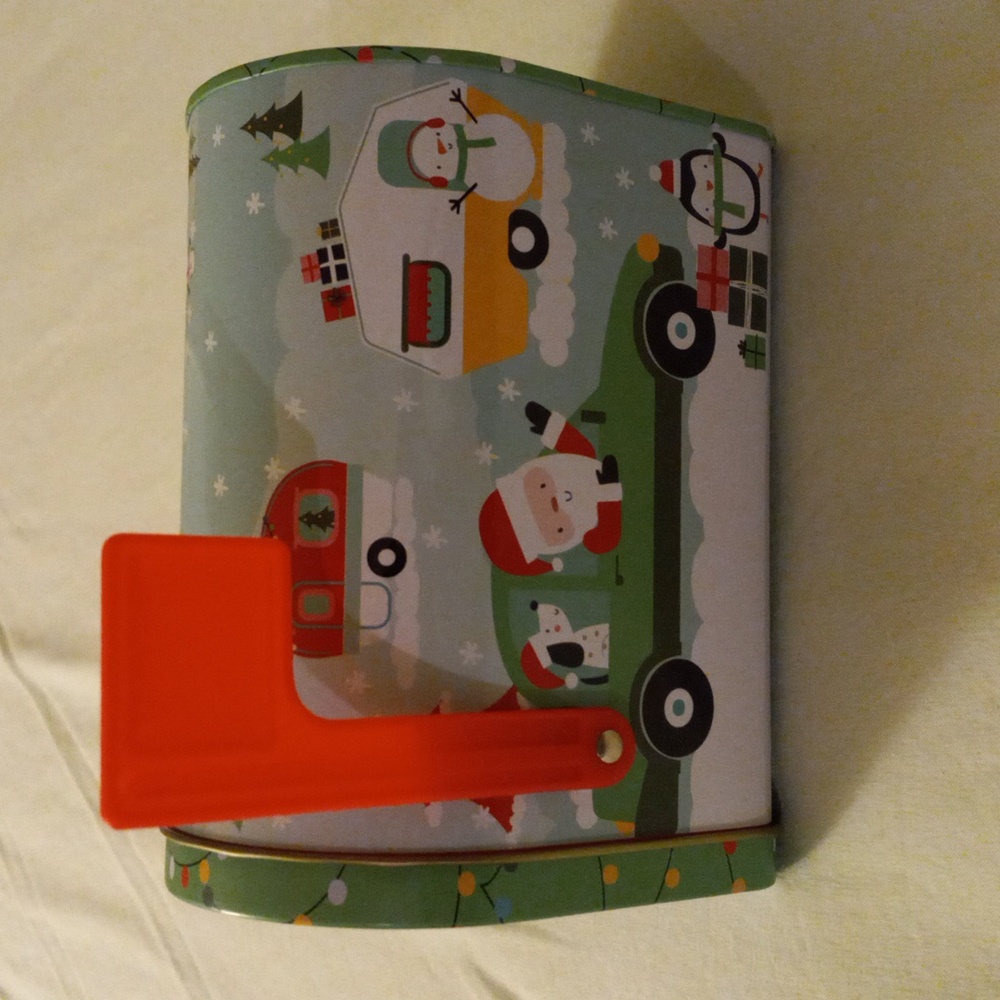 Santa & Penguin Snow Scene Christmas 🎄 Mailbox 📬